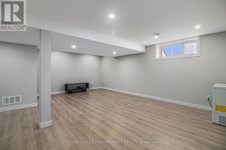 29474543/8-brittany-street/north-stormont-finch-twp/north-stormont/ontario/K0A1R0_22