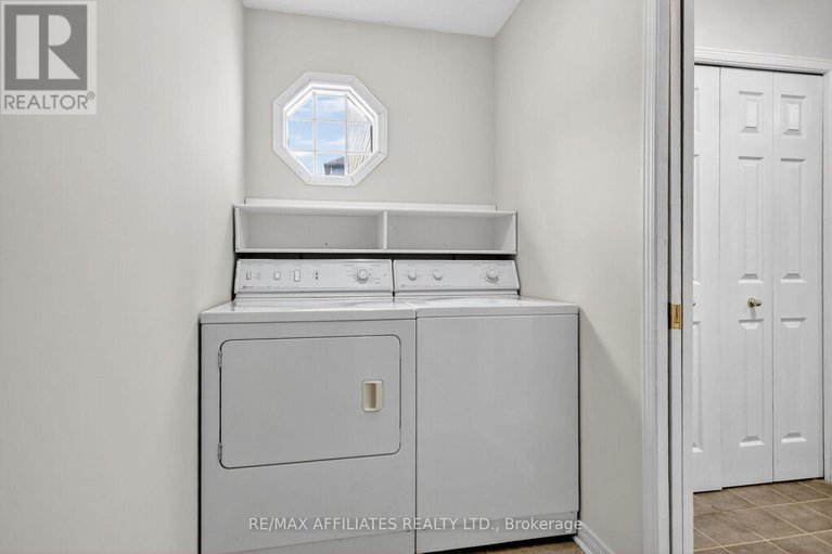 28980952/85-alon-street/stittsville-north/ottawa/ontario/K2S1K7_16