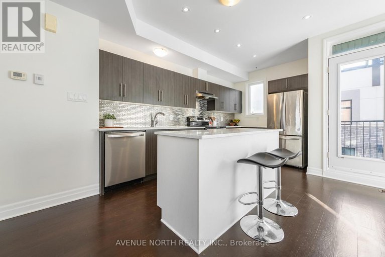 29111767/938-woodroffe-avenue/whitehaven/ottawa/ontario/K2A3R7_17