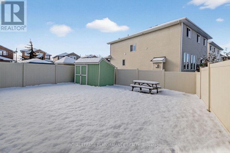 29164946/1910-schroeder-crescent/springridgeeast-village/ottawa/ontario/K4A4P8_46