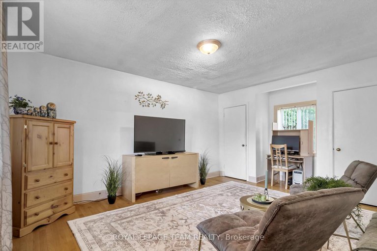28603549/1916-alta-vista-drive/faircrest-heights/ottawa/ontario/K1H7K6_15
