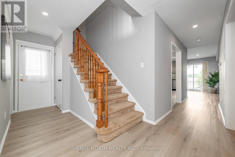 29255600/2-chickasaw-crescent/bridlewood/ottawa/ontario/K2M1M3_6