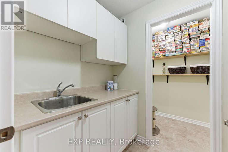 29033909/17-olde-towne-avenue/village-of-russell/russell/ontario/K4R0A5_30