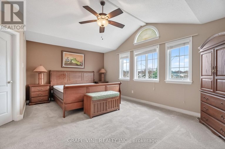 29648107/103-rowallen-place/hunt-club-parkgreenboro/ottawa/ontario/K1T4E3_29