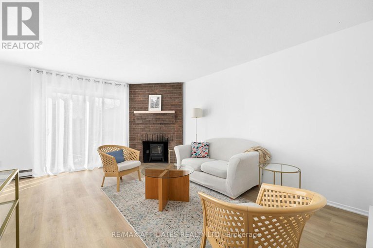 29083551/12-selye-crescent/beaverbrook/ottawa/ontario/K2K1C9_7