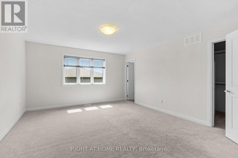 28565193/958-athenry-court/half-moon-bay/ottawa/ontario/K2J7E1_36