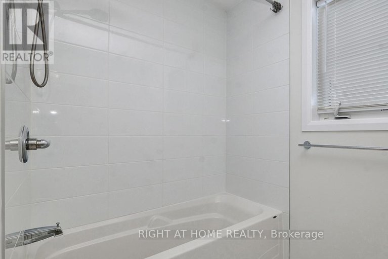 29574544/22-dalkey-way/half-moon-bay/ottawa/ontario/K2J6V5_34