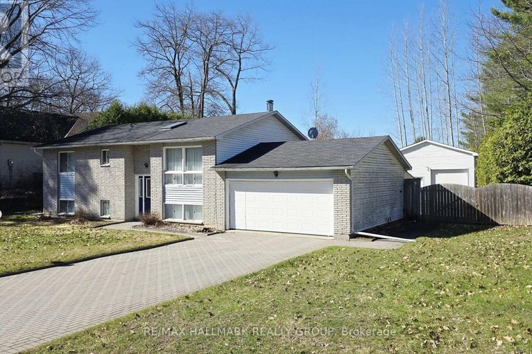 29675642/119-archie-street/constance-bay/ottawa/ontario/K0A3M0_1