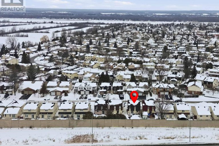 29416522/1091-burgundy-lane/convent-glen/ottawa/ontario/K1C2M9_36