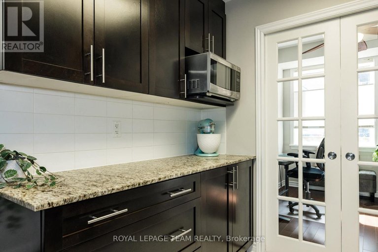 29564017/a-19-tadley-private/longfields/ottawa/ontario/K2J2T3_16