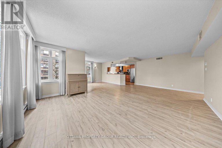 29191218/402-215-somerset-street-w/ottawa-centre/ottawa/ontario/K2P0J1_6