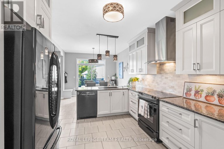 28429148/279-berrigan-drive/longfields/ottawa/ontario/K2J5C3_10