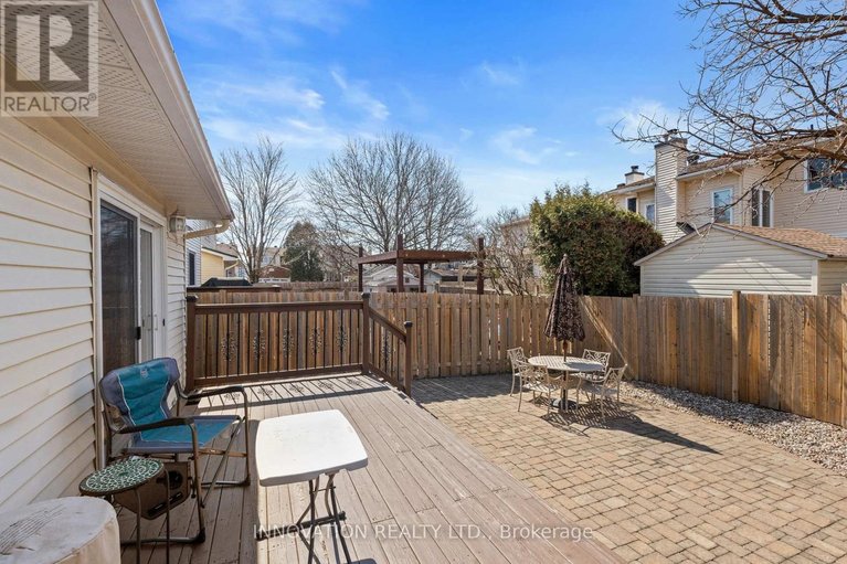 29591600/2056-wildflower-drive/queenswood-heights-south/ottawa/ontario/K1E3R3_39