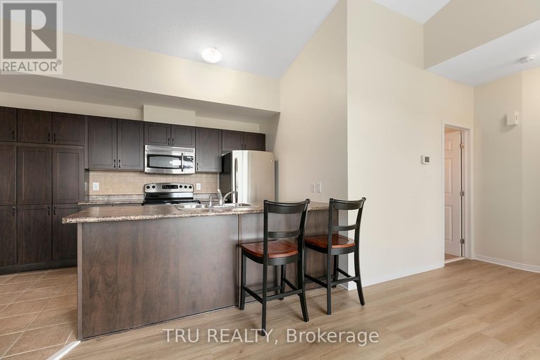 28382160/107l-artesa-private/emerald-meadowstrailwest/ottawa/ontario/K2S0J8_13