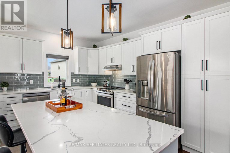 29152001/129-lyon-street/embrun/russell/ontario/K0A1W0_13