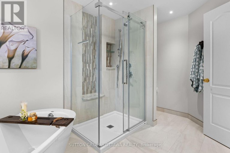 29615591/540-des-conifers-crescent/fallingbrookgardenway-south/ottawa/ontario/K4A3E2_26