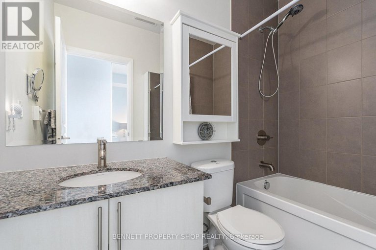 28515654/ph06-118-holmwood-avenue/glebe/ottawa/ontario/K1S5J5_24