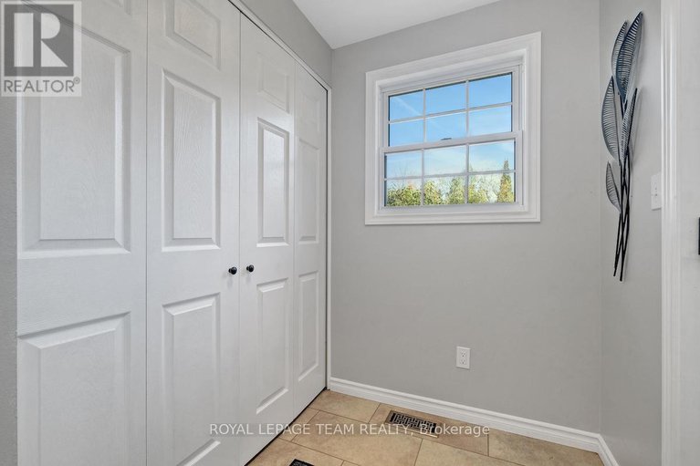28978993/491-lake-avenue-e/beckwith-twp/beckwith/ontario/K7C3S7_14