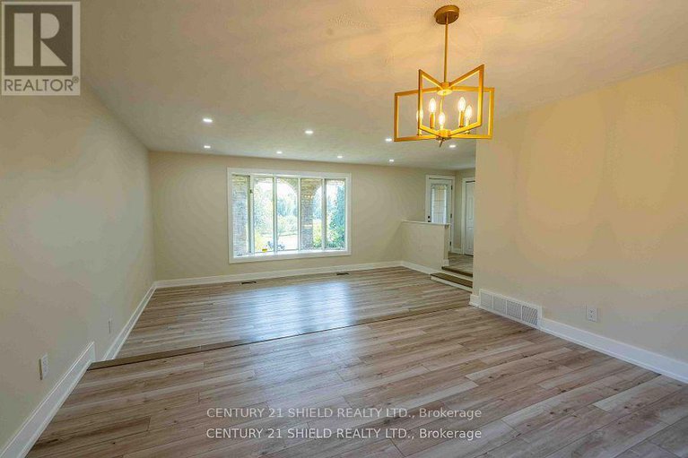 29244683/18915-glen-road/south-glengarry-charlottenburgh-twp/south-glengarry/ontario/K0C2J0_19