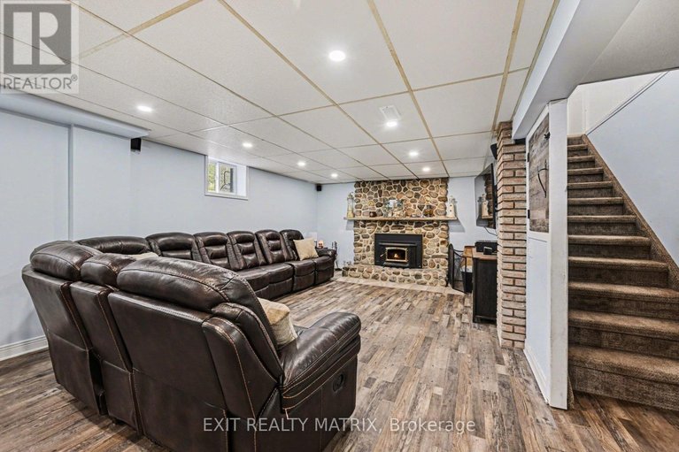 29661184/9124-branch-road/augusta-twp/augusta/ontario/K0G1R0_19