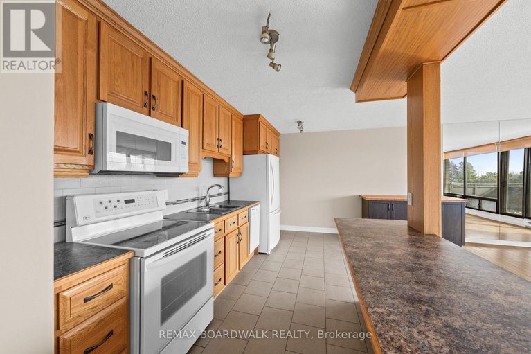 29447132/502-1190-richmond-road/woodroffe/ottawa/ontario/K2B8J3_12