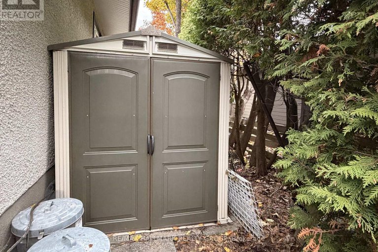 29062143/2424-joliffe-street/hawthorne-meadows/ottawa/ontario/K1G1G9_37