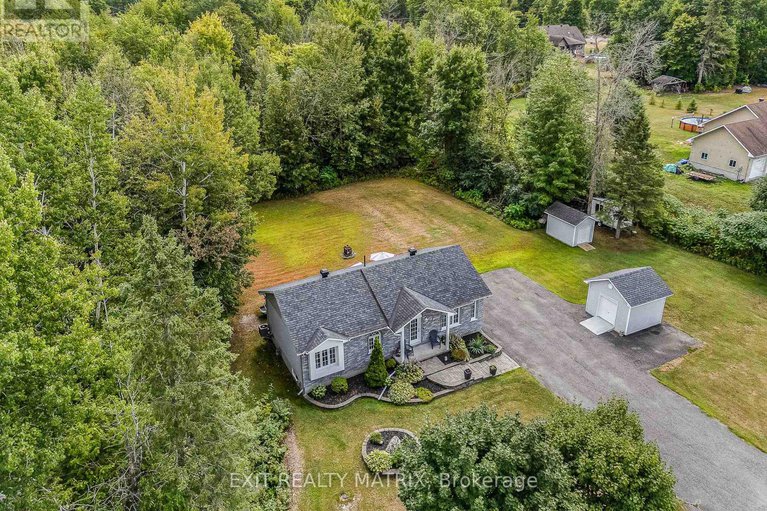 28762033/534-de-la-bergerie-road/lorignal/champlain/ontario/K0B1K0_32