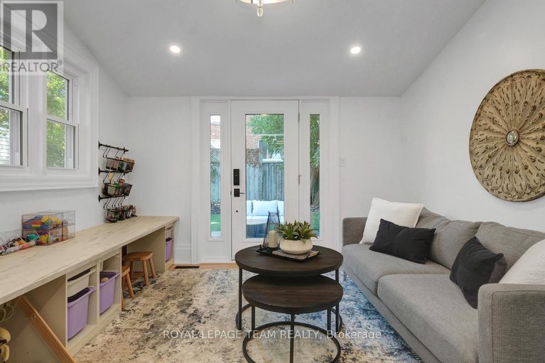 28788981/8-pretoria-avenue/glebe/ottawa/ontario/K1S1W7_21
