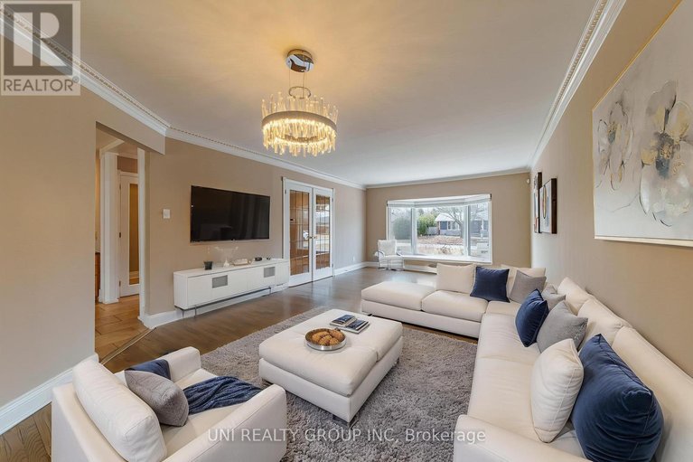 29578391/17-forest-park-avenue/city-viewskylinefisher-heightsparkwood-hills/ottawa/ontario/K2E5A2_14