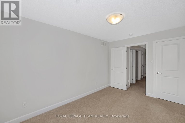 29154468/515-clemency-crescent/heritage-park/ottawa/ontario/K2J6R7_18