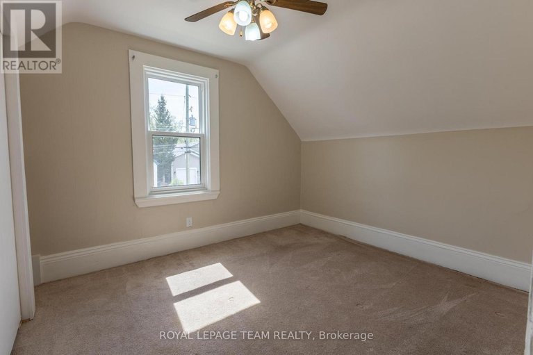 28322288/48-mcgonigal-street-e/arnprior/arnprior/ontario/K7S1L4_15