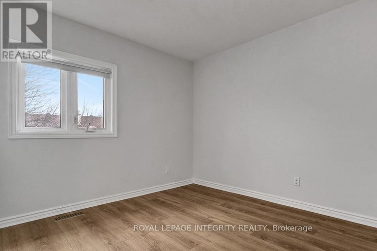 29602828/1563-thurlow-street/fallingbrookridgemount/ottawa/ontario/K4A2K6_13