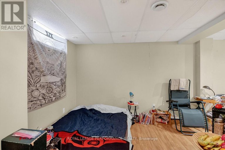 29395865/9-3064-olympic-way/blossom-parkleitrim/ottawa/ontario/K1T1Y6_16