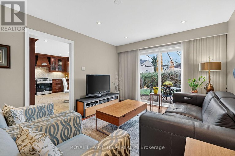 29138985/1768-featherston-drive/urbandale-acres/ottawa/ontario/K1H8J8_14