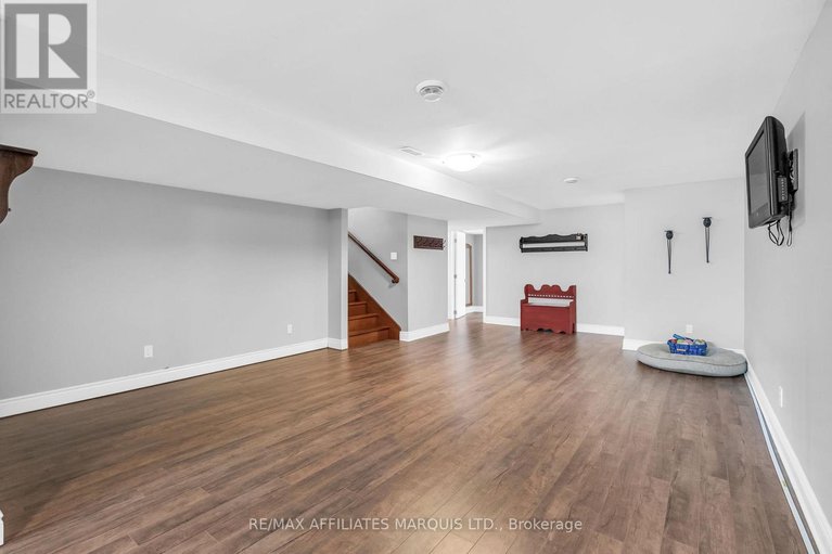 28376318/45-beech-street/ingleside/south-stormont/ontario/K0C1M0_24