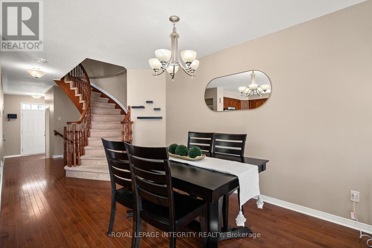 29642084/722-nakina-way/riverside-southgloucester-glen/ottawa/ontario/K1V2H9_11