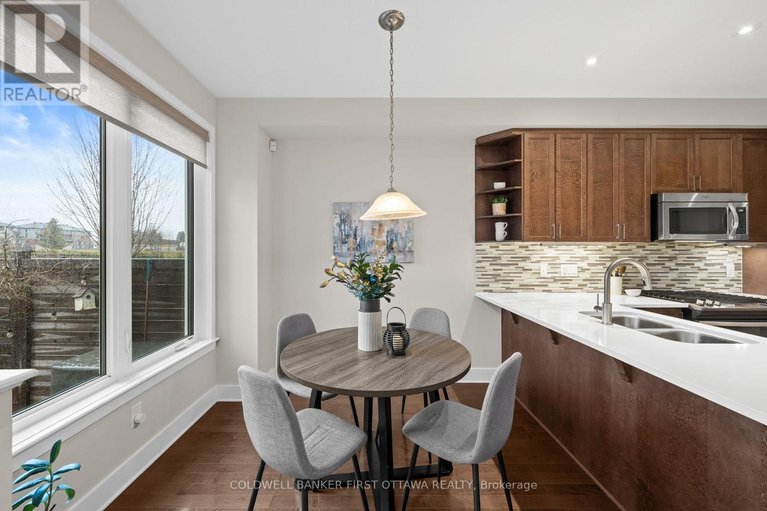 29618911/278-fergus-crescent/cedargrovefraserdale/ottawa/ontario/K2J3L7_13