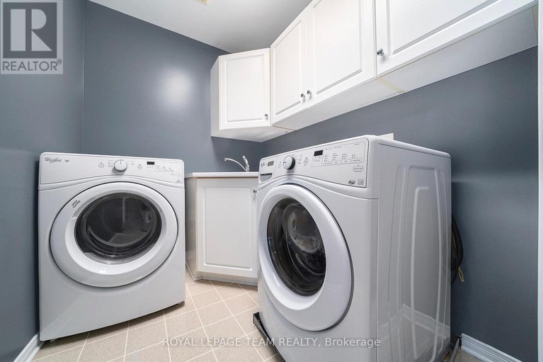 28762307/9-fencerow-way/stonebridge/ottawa/ontario/K2J4X8_24