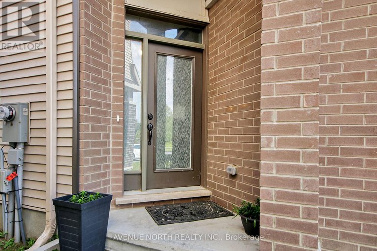 28714761/4772-abbott-street-e/emerald-meadowstrailwest/ottawa/ontario/K2V0L4_2