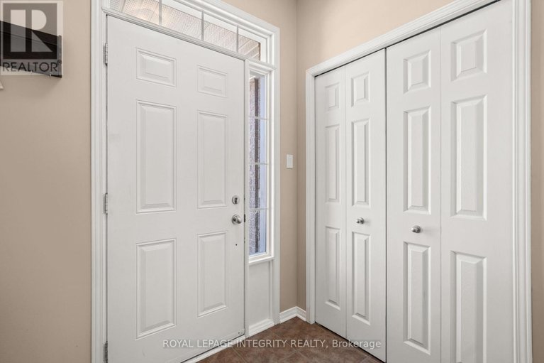 29642084/722-nakina-way/riverside-southgloucester-glen/ottawa/ontario/K1V2H9_2