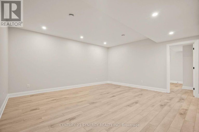 27969709/269-cabrelle-place/manotick-village-manotick-estates/ottawa/ontario/K4M0B1_38