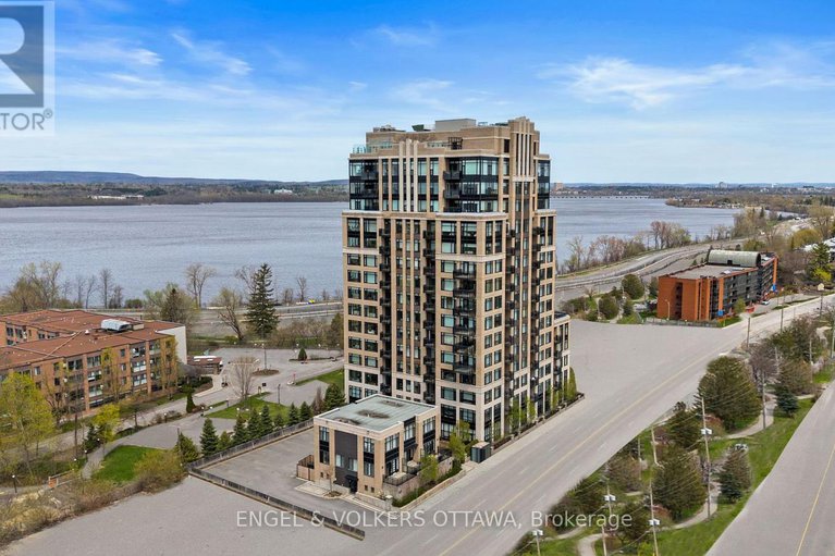 29127401/102-75-cleary-avenue/woodroffe/ottawa/ontario/K2A1R8_1