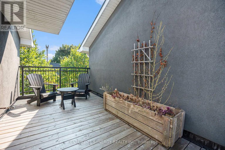 28881651/1137-gladstone-avenue/hintonburg/ottawa/ontario/K1Y3H4_25