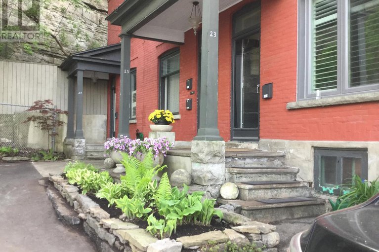 29117353/27-perkins-street/west-centre-town/ottawa/ontario/K1R7G4_1