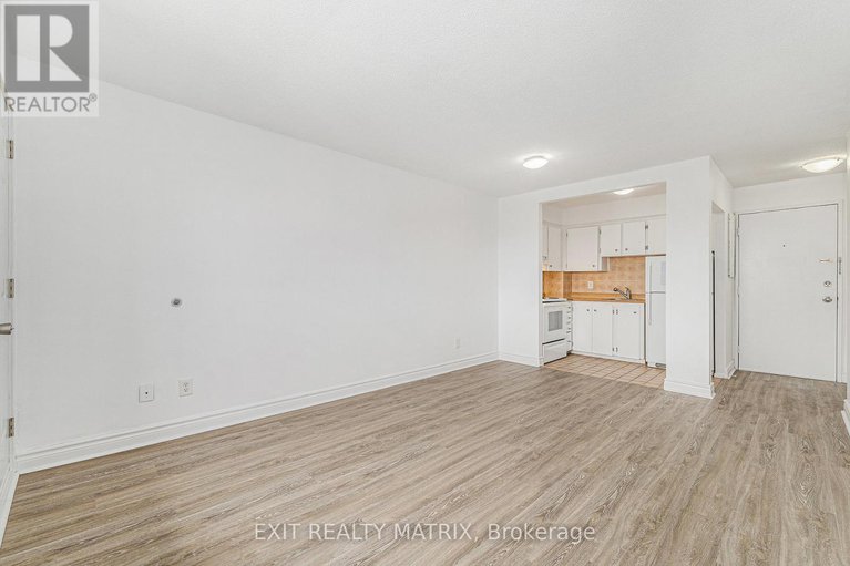28530200/403c-2041-arrowsmith-drive/beacon-hill-south/ottawa/ontario/K1J7V7_7