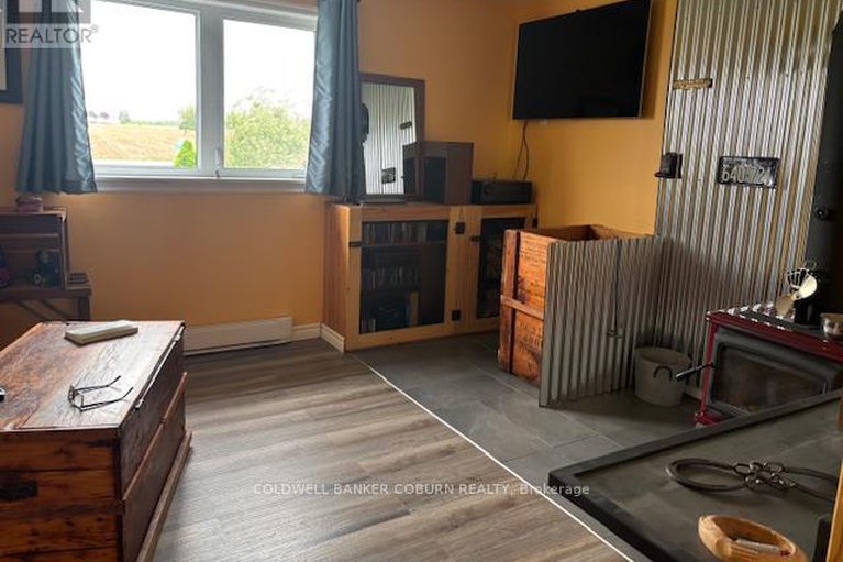 28355682/11397-county-rd-18-highway/south-dundas-matilda-twp/south-dundas/ontario/K0E1C0_8