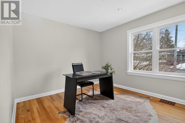 29515189/499-neighbourhood-way/riverview-park/ottawa/ontario/K1G0J3_19
