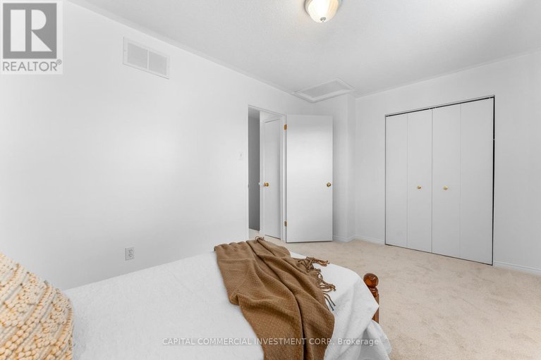 28842081/2074-avenue-p/eastway-gardensindustrial-park/ottawa/ontario/K1G6G7_20