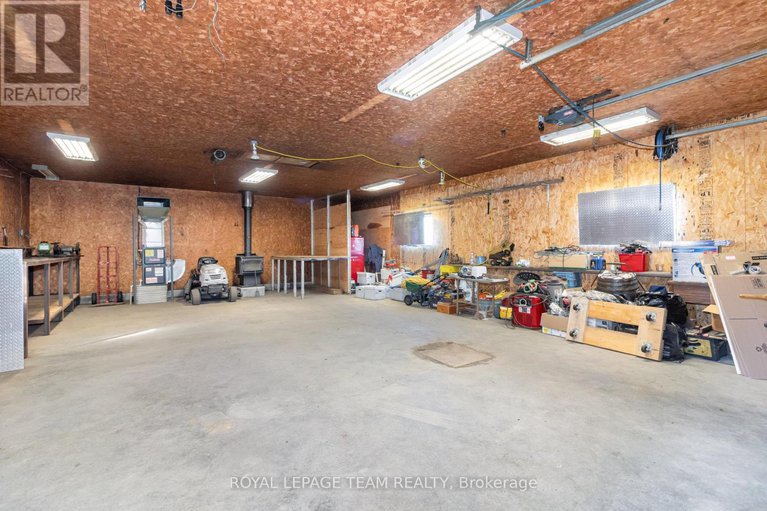 29246575/12121-liscumb-road/north-dundas-winchester-twp/north-dundas/ontario/K0C2K0_27