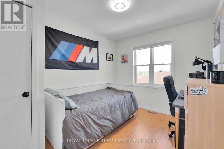 29665659/211-westvalley-private/brookfield-gardens/ottawa/ontario/K1V2B3_26